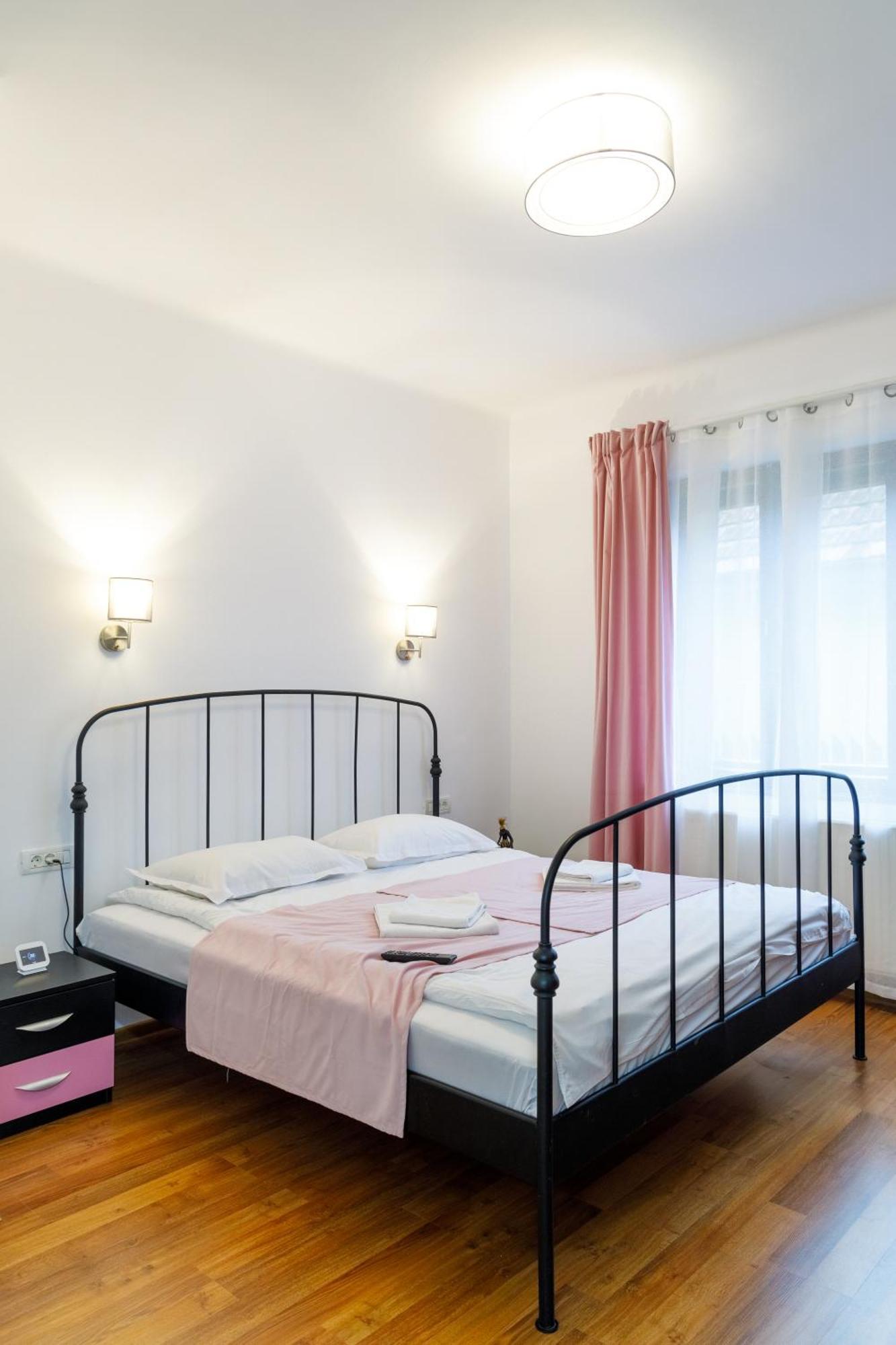 Apartament Modern Брашов Экстерьер фото